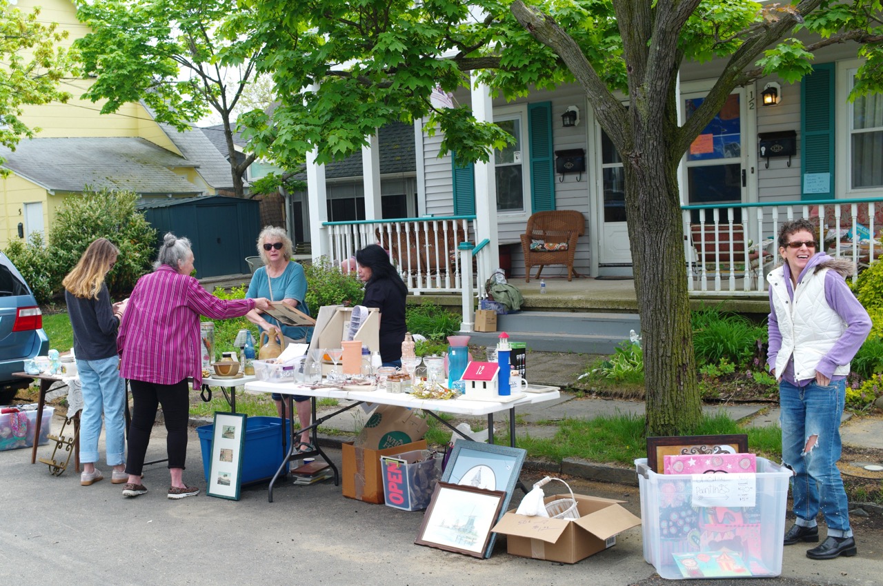 REMEMBER WHEN. 2018 TownWide Yard Sale A big success despite the